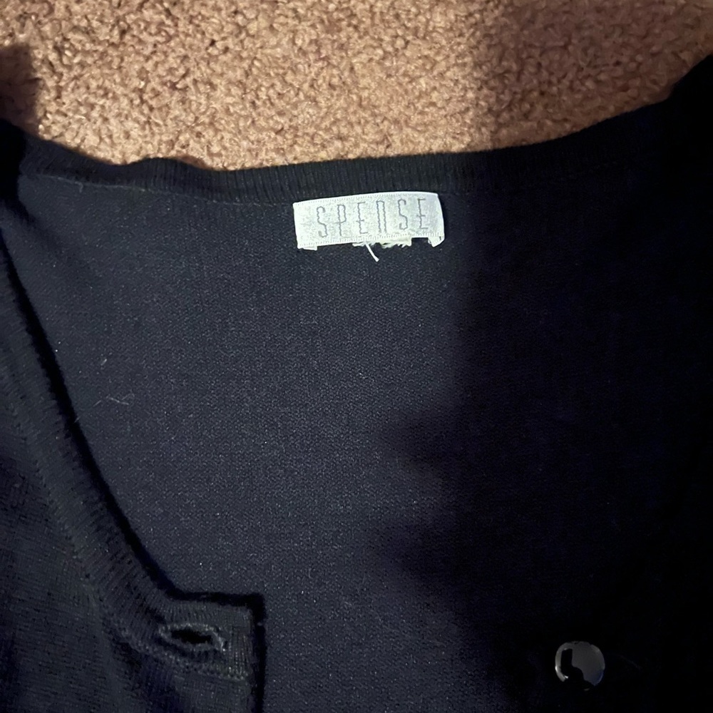 Spence- Cardigan - Picture 2 of 3
